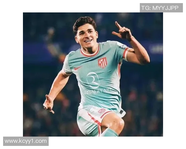 天赋异禀的足球明星孩子如何在绿茵场上绽放光彩与潜力