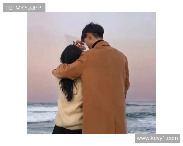 运动情侣头像展现足球明星魅力与甜蜜瞬间的完美结合 运动情侣头像展现足球明星魅力与甜蜜瞬间的完美结合