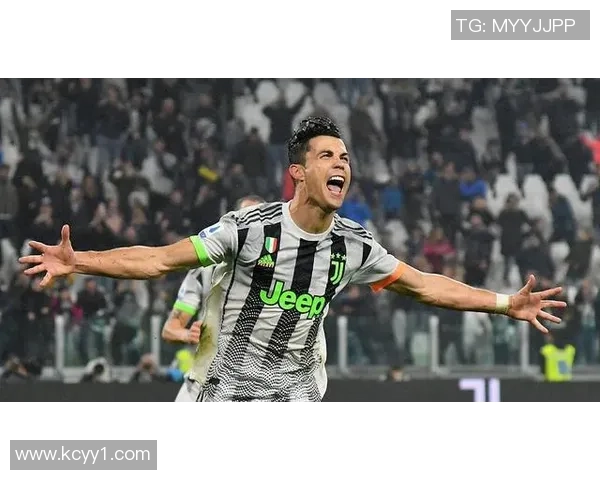 2023年超级足球明星的崛起与挑战解析及未来发展趋势展望