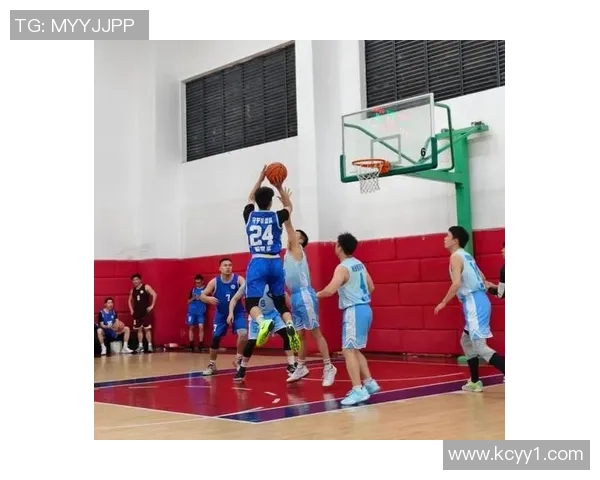 武汉篮球队的速度之美:探索快速进攻与团队协作的完美结合 武汉篮球队的速度之美:探索快速进攻与团队协作的完美结合